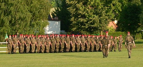 Kommando&uuml;bergabe bei Garnison Sondershausen (Foto: Karl-Heinz Herrmann)