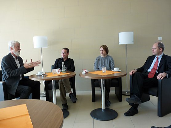 Spannende Sache (Foto: Karl-Heinz Herrmann)