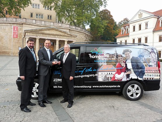 Fahrend werben (Foto: Karl-Heinz Herrmann)