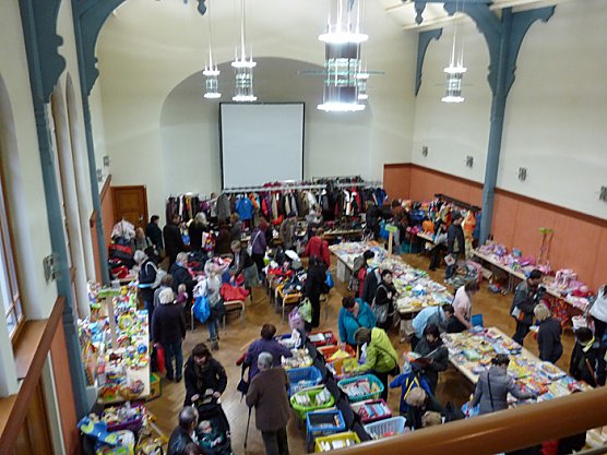 Gro&szlig;er Andrang (Foto: Karl-Heinz Herrmann)