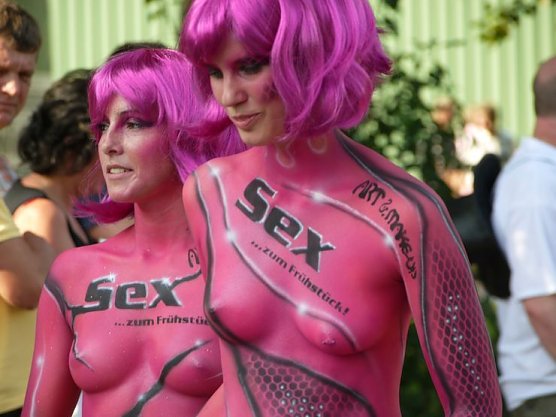 Umzug in Sundhausen (Foto: nnz)