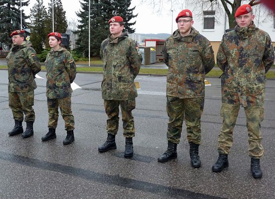 Bataillonsappell zum Jahresende (Foto: Karl-Heinz Herrmann) Bataillonsappell zum Jahresende (Foto: Karl-Heinz Herrmann)