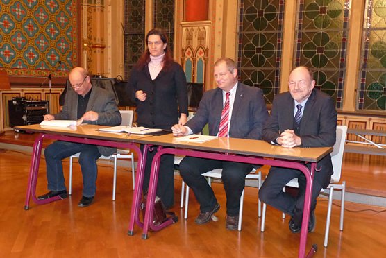 Politik ist gefordert (Foto: Karl-Heinz Herrmann) Politik ist gefordert (Foto: Karl-Heinz Herrmann)