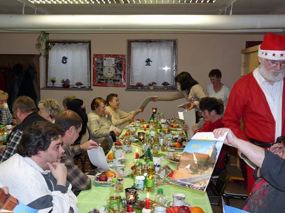 Stimmungsvoll gefeiert (Foto: Karl-Heinz Herrmann)