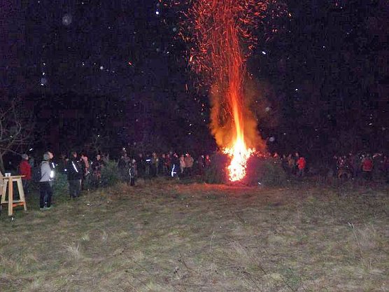 Knutfest in Jechaburg! (Foto: Karl-Heinz Herrmann)