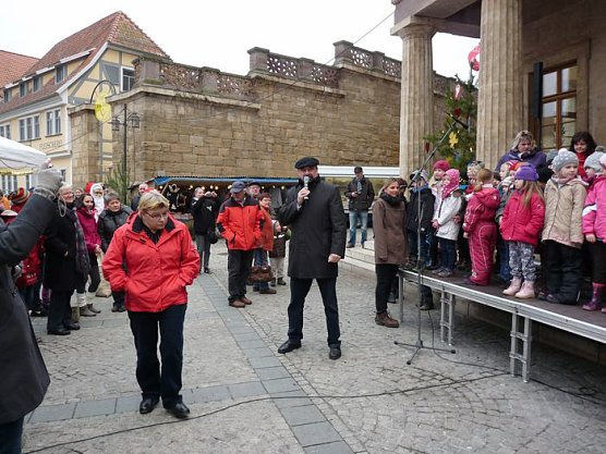 Weihnachtsmarkt er&ouml;ffnet (Foto: Karl-Heinz Herrmann)