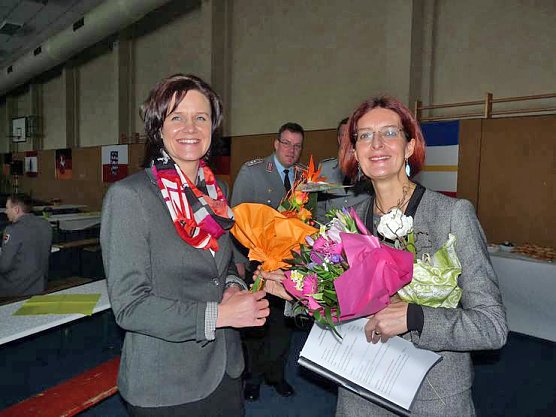 Region gratuliert (Foto: Karl-Heinz Herrmann)