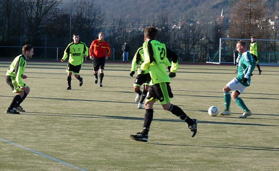 Eintracht testet (Foto: Karl-Heinz Herrmann)