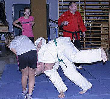 Schweiß, blaue Flecken und coole Mädels (Foto: Andreas Reich) Schweiß, blaue Flecken und coole Mädels (Foto: Andreas Reich)