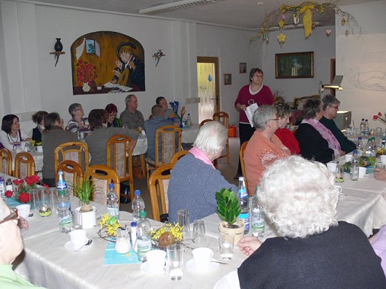 Eine recht informative Frauentagsfeier (Foto: Monika Tr&auml;ger)