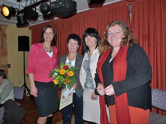 SPD-Frauenpreis verliehen (Foto: Karl-Heinz Herrmann) SPD-Frauenpreis verliehen (Foto: Karl-Heinz Herrmann)