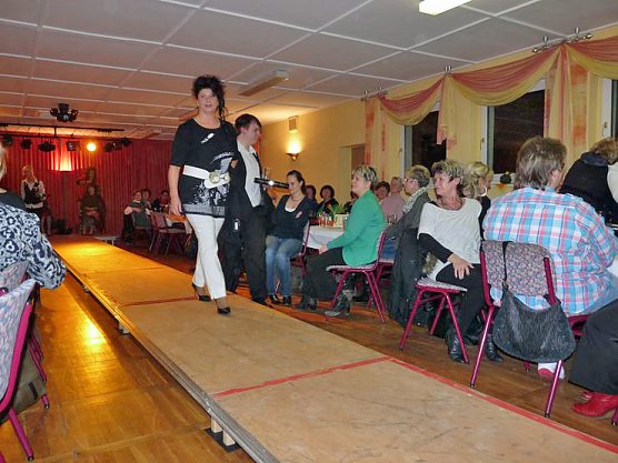 SPD-Frauenpreis verliehen (Foto: Karl-Heinz Herrmann) SPD-Frauenpreis verliehen (Foto: Karl-Heinz Herrmann)