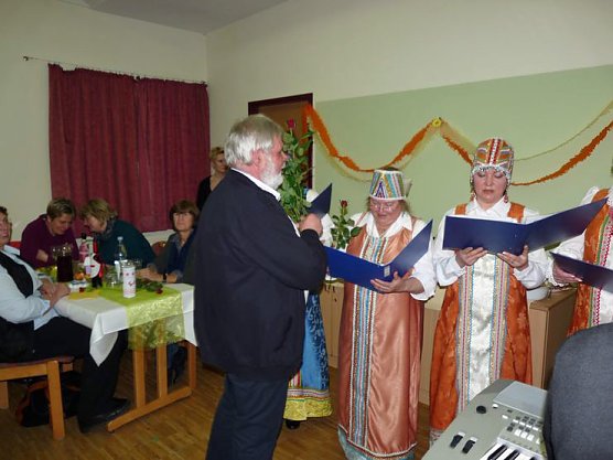 Bunte G&auml;steschar (Foto: Karl-Heinz Herrmann)