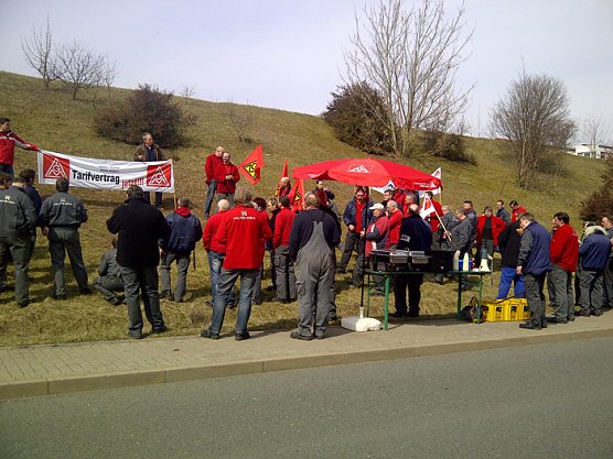 Tarifvertr&auml;ge nicht unterlaufen, (Foto: IG Metall)