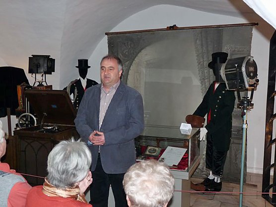 Spannende Er&ouml;ffnung (Foto: Karl-Heinz Herrmann)