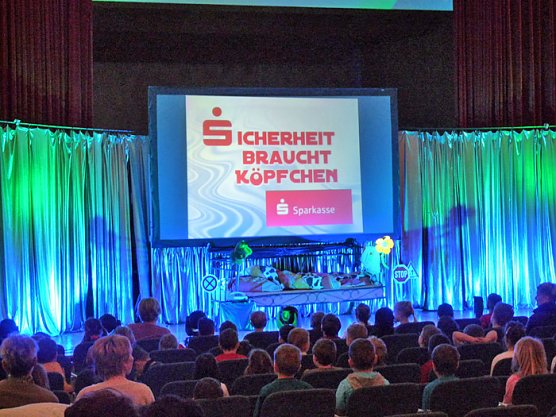 "Sicherheit braucht K&ouml;pfchen" (Foto: Karl-Heinz Herrmann)