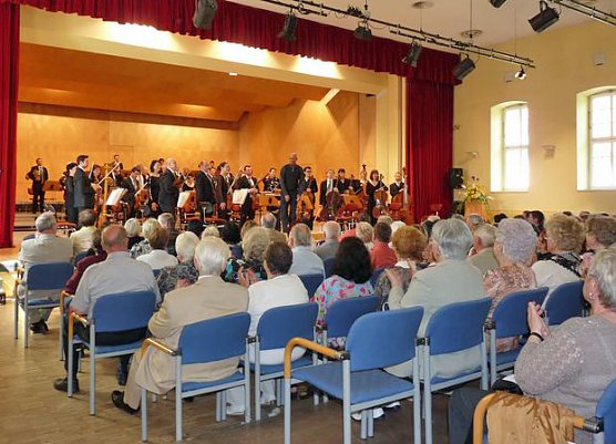 Ein musikalisch guter Laune Gru&szlig; (Foto: Karl-Heinz Herrmann)