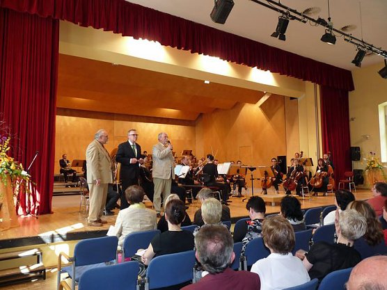 Ein musikalisch guter Laune Gru&szlig; (Foto: Karl-Heinz Herrmann)