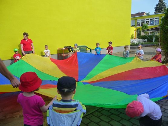 Gesunde und lustige Bewegungsangebote (Foto: Barmer GEK)