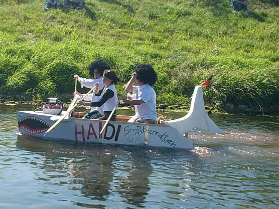 Wipperbootrennen (Foto: Karl-Heinz Herrmann)