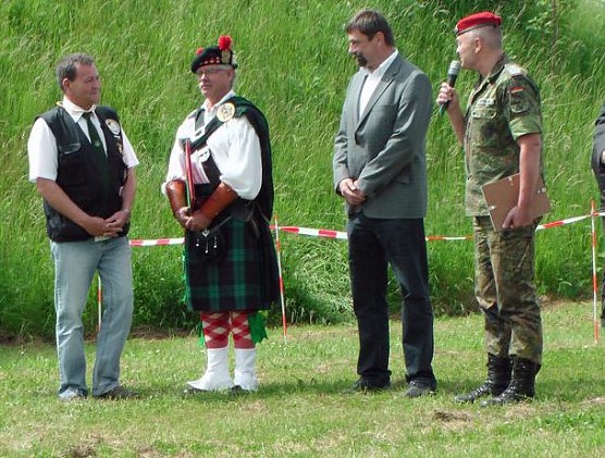 Partnerschaft und Namensweihe (Foto: Karl-Heinz Herrmann)