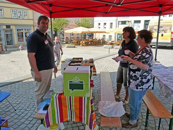 Für Flutopfer (Foto: Karl-Heinz Herrmann) Für Flutopfer (Foto: Karl-Heinz Herrmann)