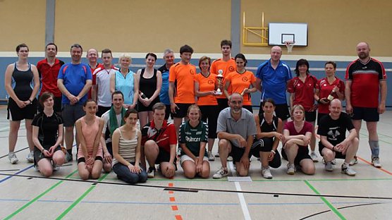 Minimannschaftsturnier mit Spannung PUR (Foto: Andreas Reich) Minimannschaftsturnier mit Spannung PUR (Foto: Andreas Reich)