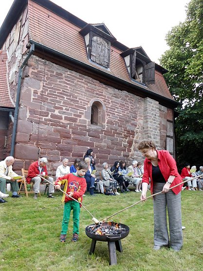Feuer zum Johannistag (Foto: Zimmer/Keller)