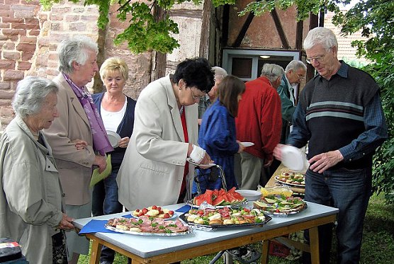 Feuer zum Johannistag (Foto: Zimmer/Keller)