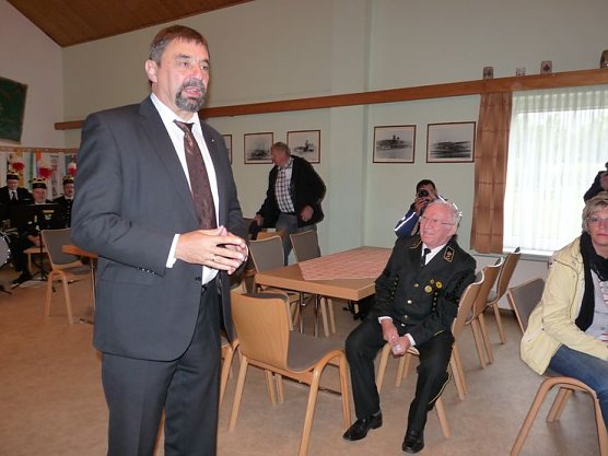 Vom Wetter nicht beg&uuml;nstigt (Foto: Karl-Heinz Herrmann)