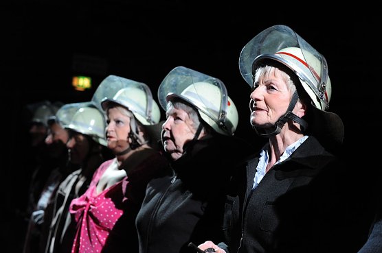 Szenenfoto aus Biedermann und die Brandstifter (Foto: R. Obst)