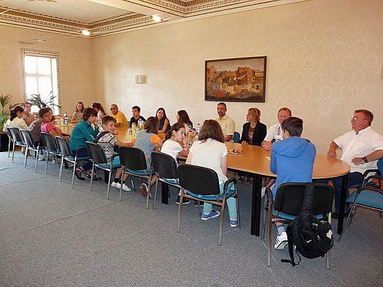 Zu Besuch im Landratsamt (Foto: Karl-Heinz Herrmann)