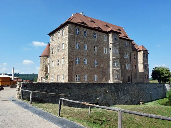 Ministerpr&auml;sidentin in Jugendherberge (Foto: Karl-Heinz Herrmann)