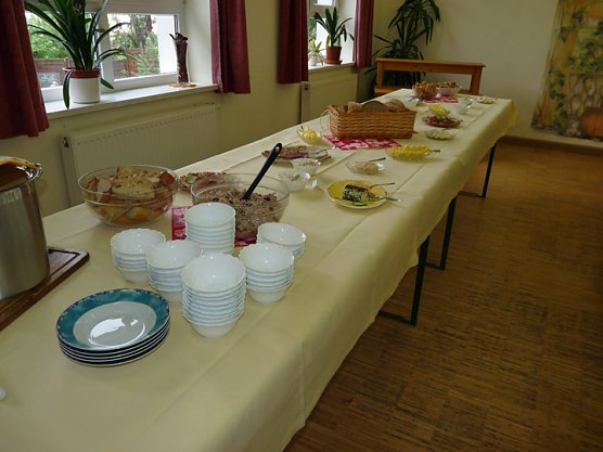 Die Bebra entlang (Foto: Karl-Heinz Herrmann)