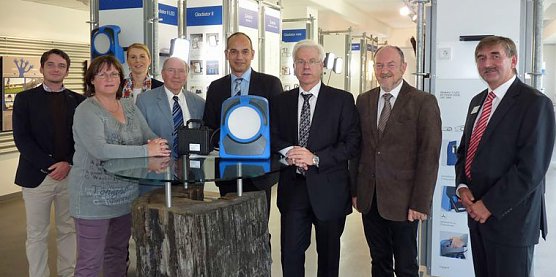 Arbeitskreis unterwegs (Foto: Karl-Heinz Herrmann) Arbeitskreis unterwegs (Foto: Karl-Heinz Herrmann)