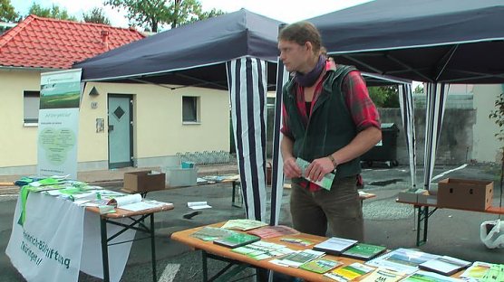 Gro&szlig;er Pflanzenmarkt mit Aktionstag (Foto: Karl-Heinz Herrmann)