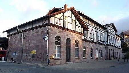 Residenzbahnhof Sondershausen... (Foto: Karl-Heinz Herrmann) Residenzbahnhof Sondershausen... (Foto: Karl-Heinz Herrmann)