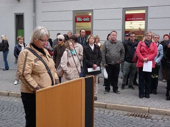 Stolpersteine gegen das Vergessen (Foto: Karl-Heinz Herrmann) Stolpersteine gegen das Vergessen (Foto: Karl-Heinz Herrmann)