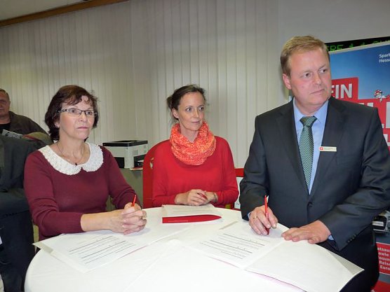 Ziehung Lossparen (Foto: Karl-Heinz Herrmann) Ziehung Lossparen (Foto: Karl-Heinz Herrmann)