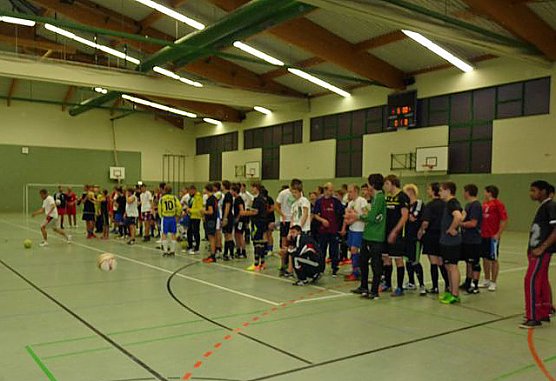 Fair geht vor (Foto: Karl-Heinz Herrmann)