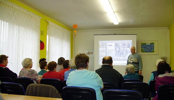 Interessante Vorträge (Foto: Monika Goldacker) Interessante Vorträge (Foto: Monika Goldacker)