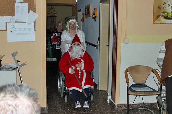 Weihnachtsmann im &Ouml;stertal (Foto: Karl-Heinz Herrmann)