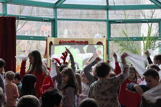 Traditionelles Weihnachtssingen (Foto: Karl-Heinz Herrmann)