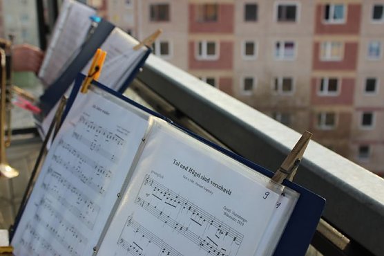 Einstimmung auf den Heiligen Abend (Foto: Karl-Heinz Herrmann) Einstimmung auf den Heiligen Abend (Foto: Karl-Heinz Herrmann)