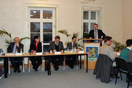 Vages von der B4 (Foto: Karl-Heinz Herrmann) Vages von der B4 (Foto: Karl-Heinz Herrmann)