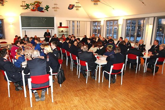 Bef&ouml;rderungen, Verabschiedungen und Dankesworte. (Foto: G&uuml;nter Herting)