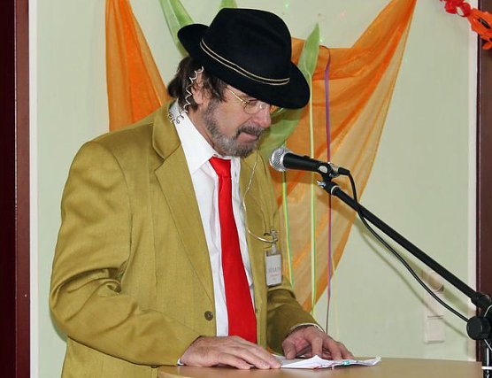 Wieder n&auml;rrisch gefr&uuml;hst&uuml;ckt (Foto: Karl-Heinz Herrmann)