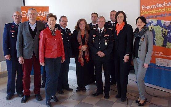Ehrungen bei Jugendfeuerwehrtagung (Foto: privat) Ehrungen bei Jugendfeuerwehrtagung (Foto: privat)