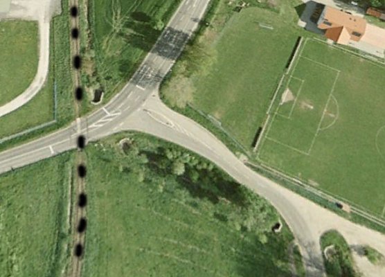 Zweierlei Maß? (Foto: Karl-Heinz Herrmann) Zweierlei Maß? (Foto: Karl-Heinz Herrmann)