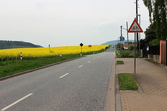 Zweierlei Maß? (Foto: Karl-Heinz Herrmann) Zweierlei Maß? (Foto: Karl-Heinz Herrmann)